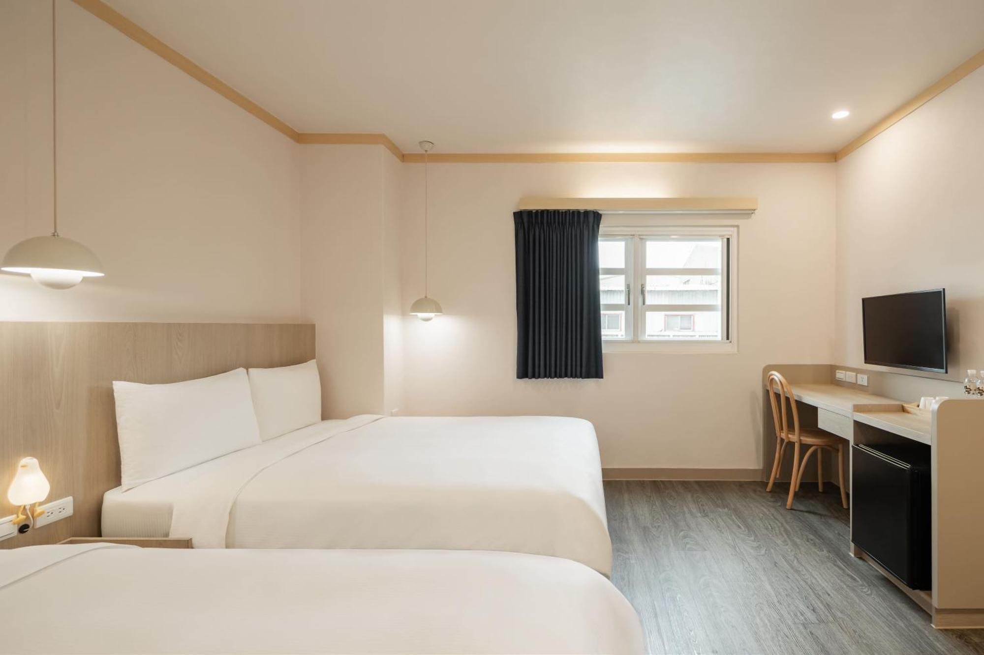 Kindness Hotel - Tainan Minsheng Szoba fotó