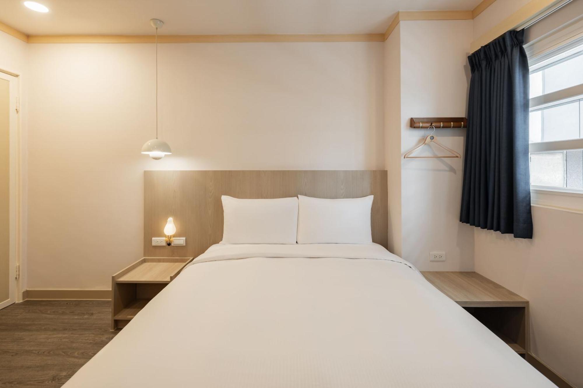 Kindness Hotel - Tainan Minsheng Szoba fotó