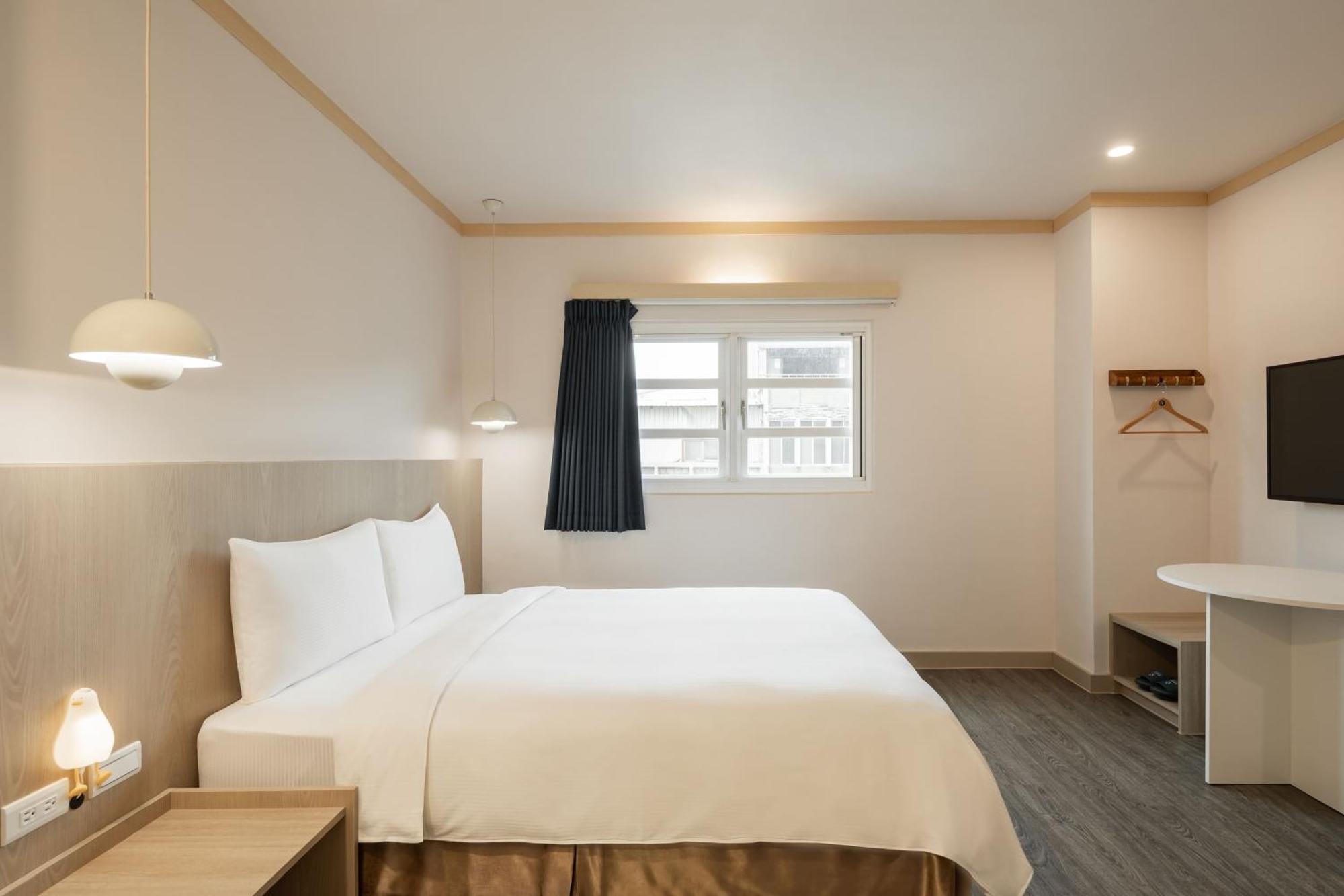 Kindness Hotel - Tainan Minsheng Szoba fotó