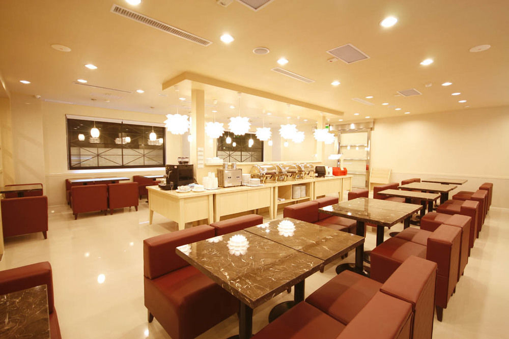 Kindness Hotel - Tainan Minsheng Kültér fotó